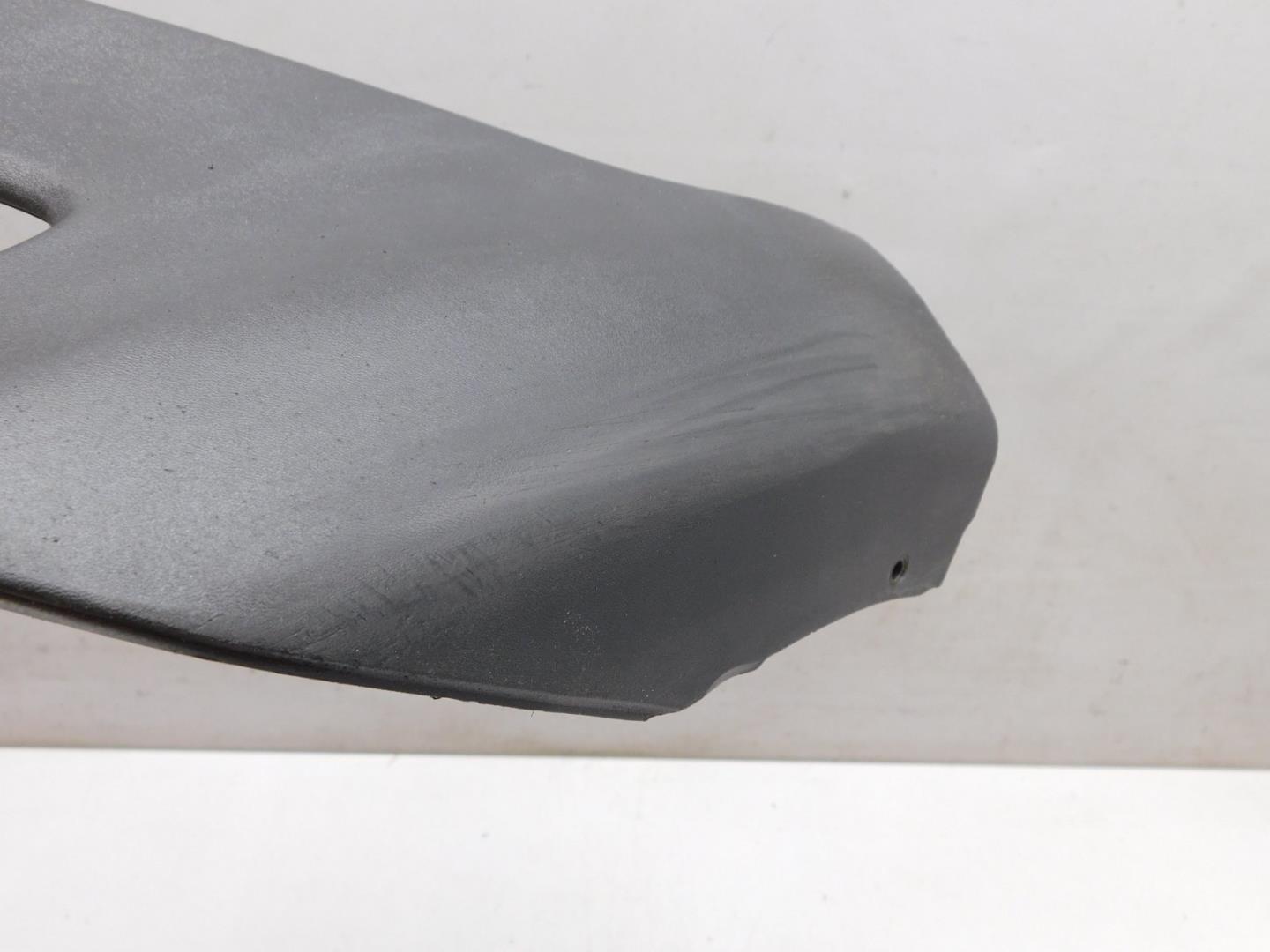 Накладка переднего бампера