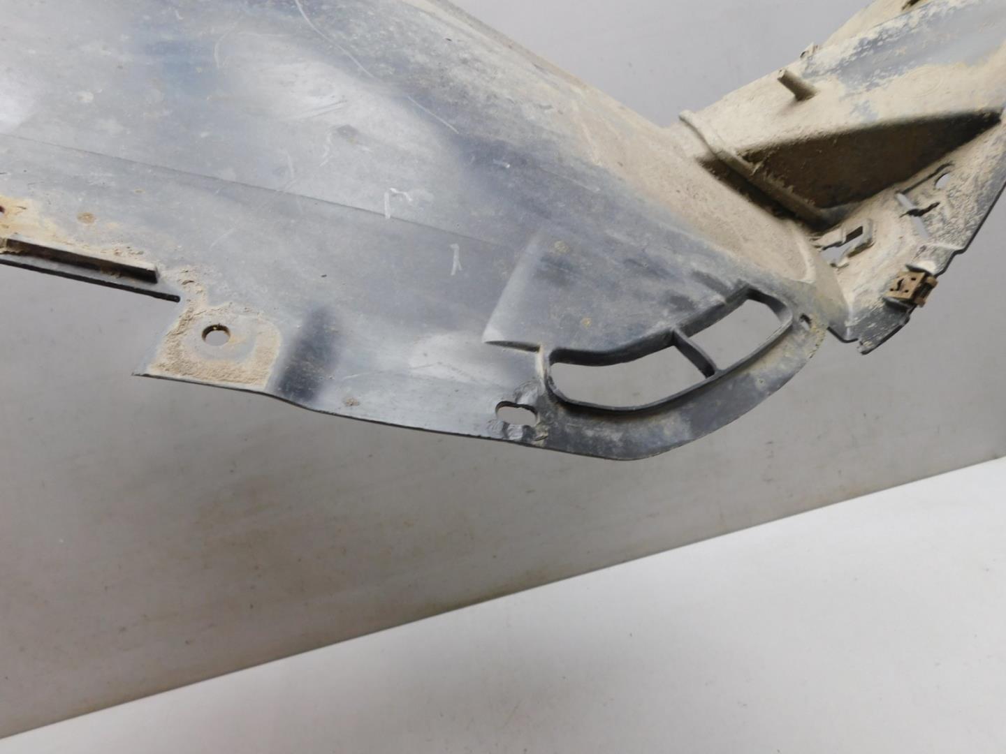 Локер передний правый