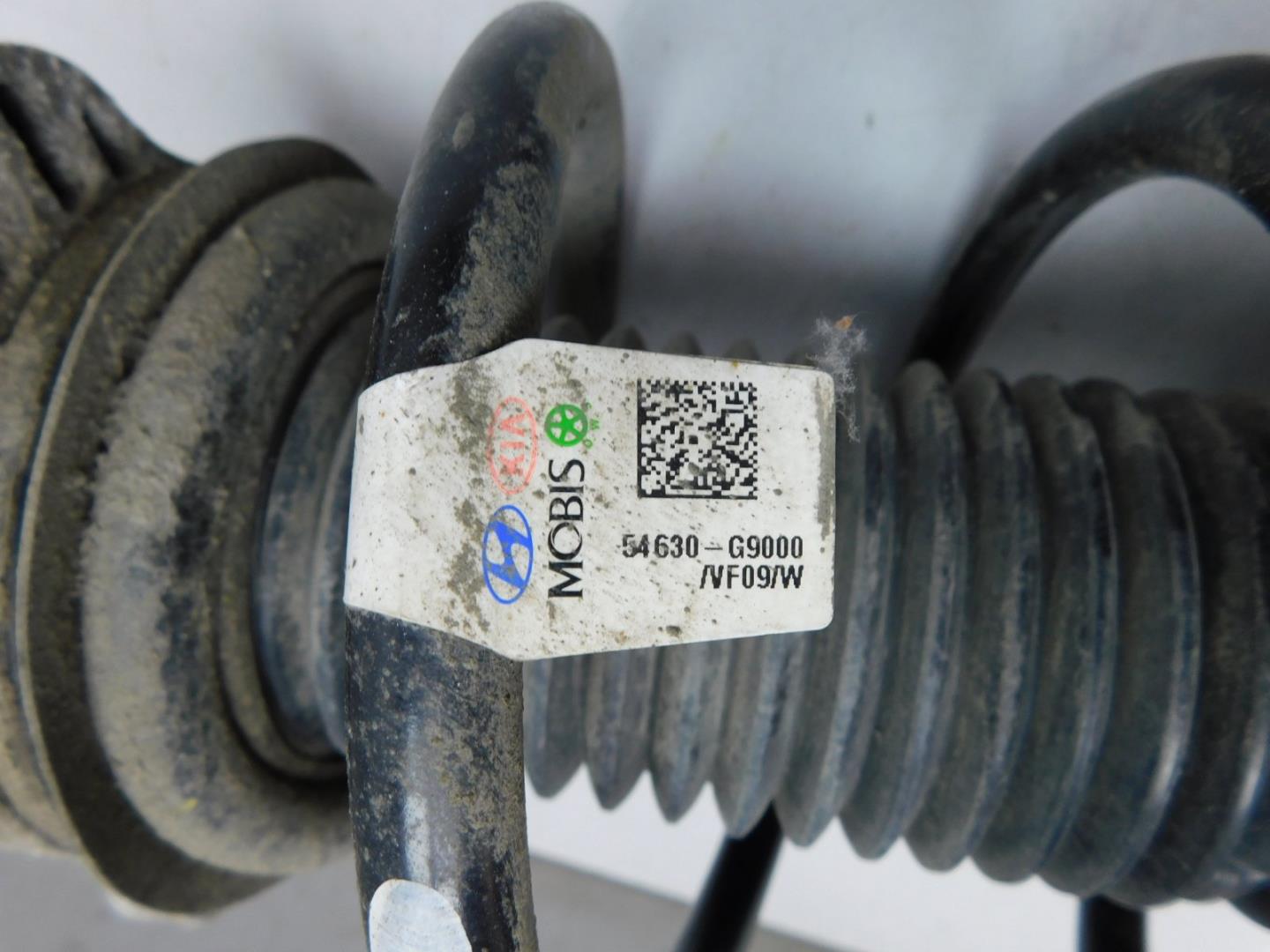 Амортизатор передний правый