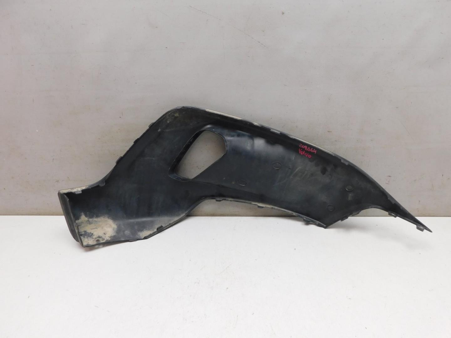 Накладка переднего бампера