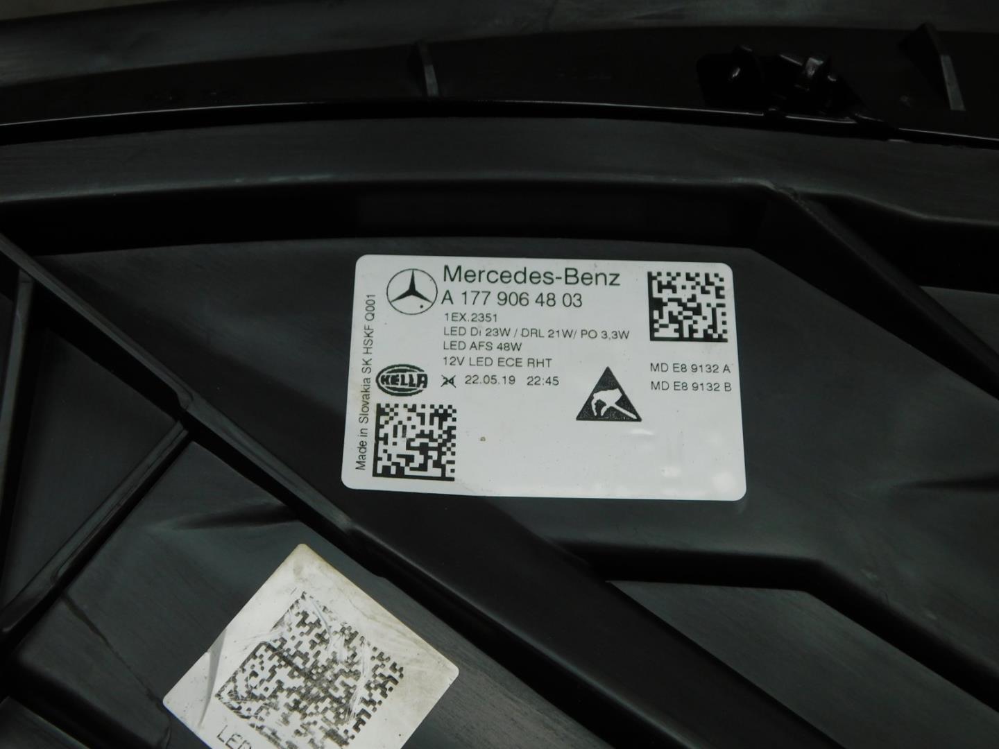 Фара правая