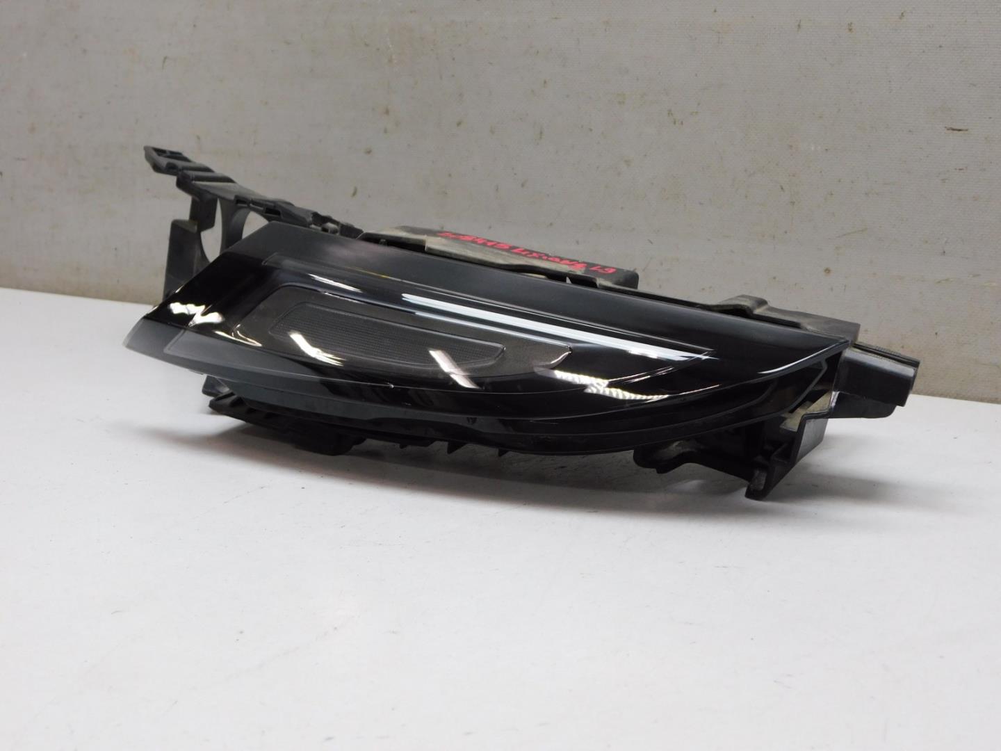 Указатель поворота левый