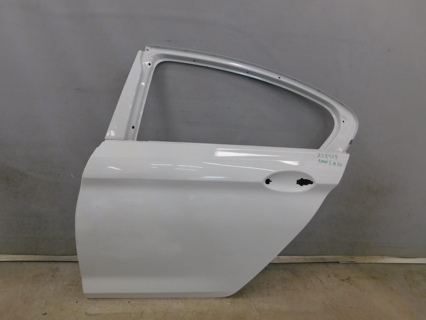 Дверь задняя левая