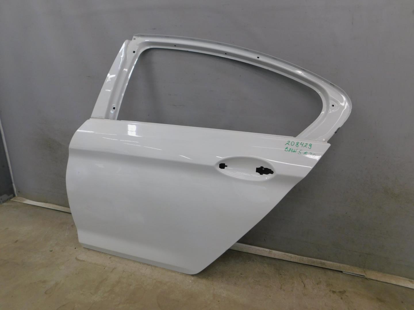 Дверь задняя левая