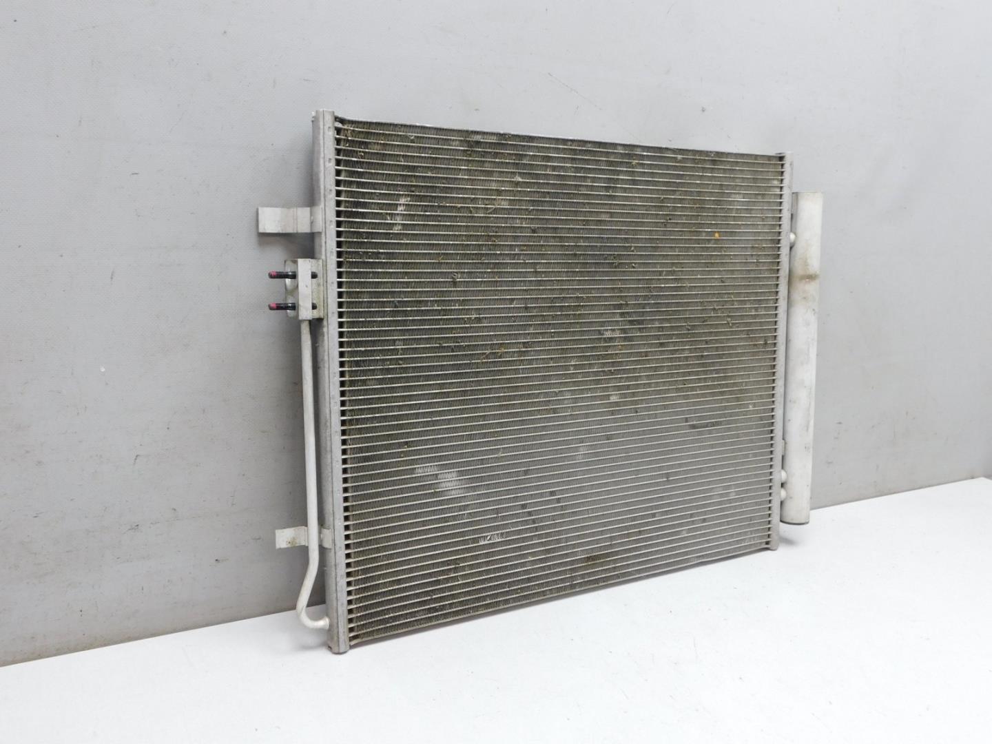 Радиатор кондиционера / конденсер