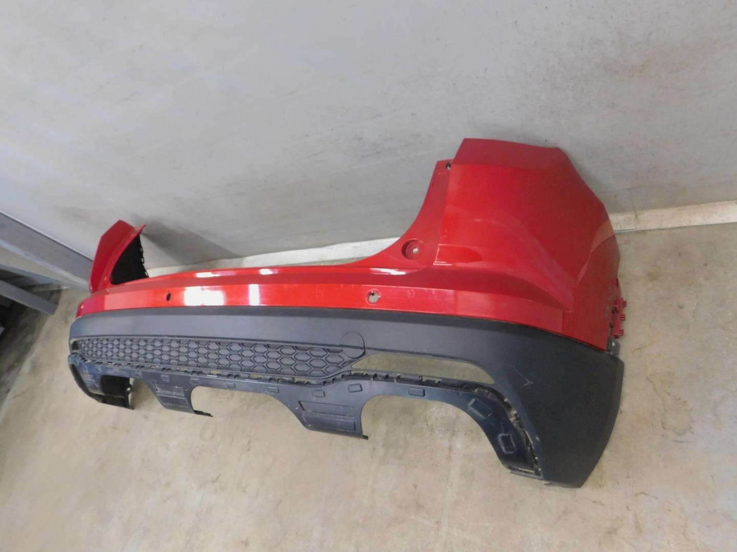 Бампер задний