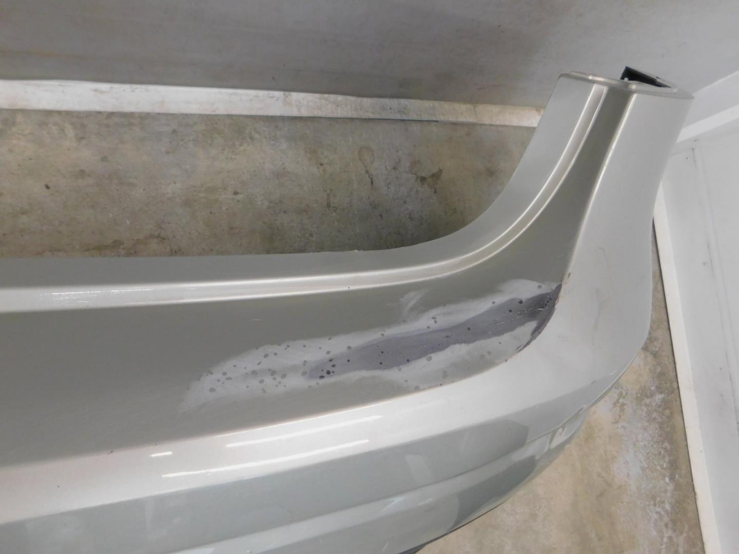 Бампер задний