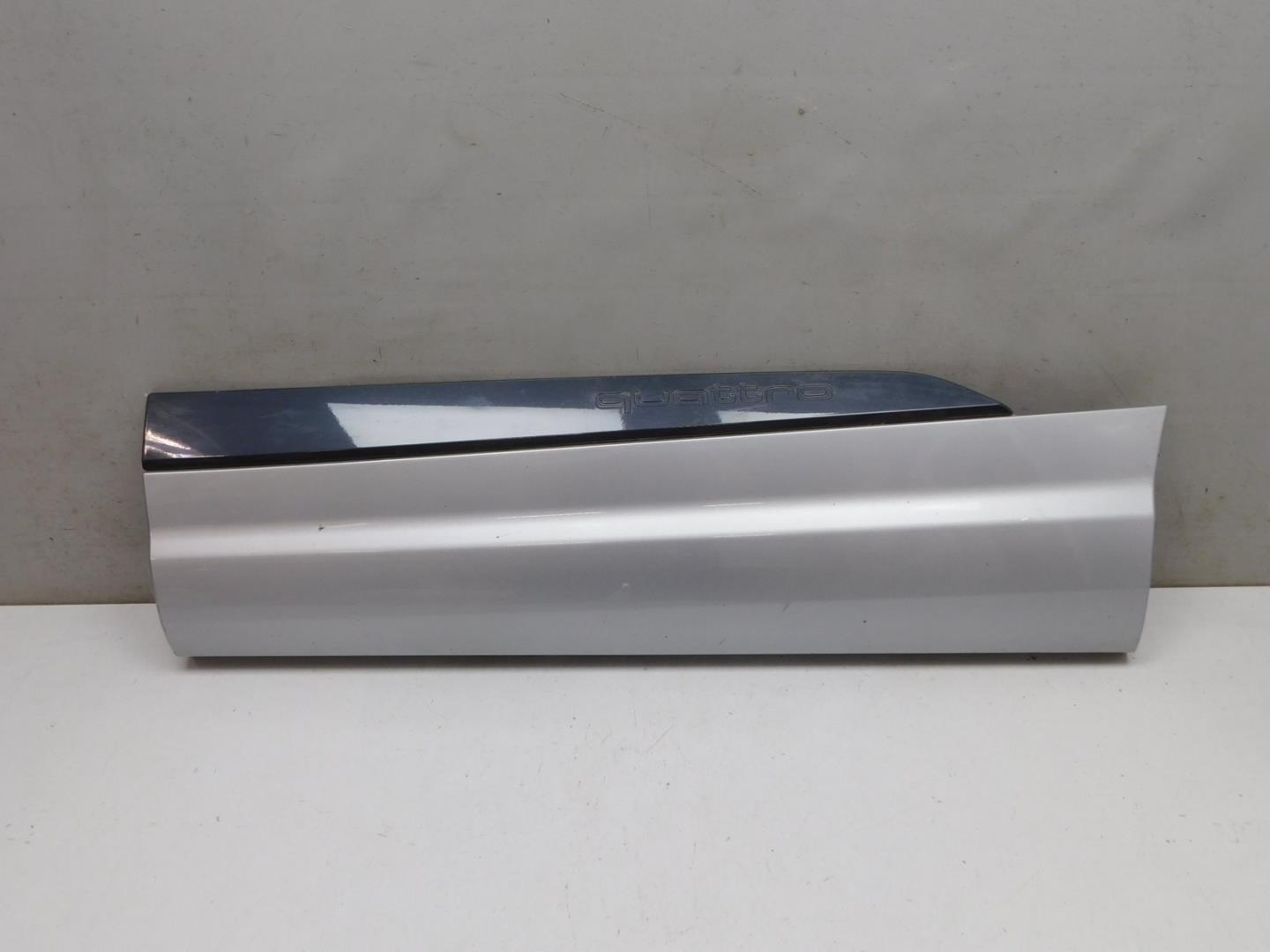 Накладка двери задней левой