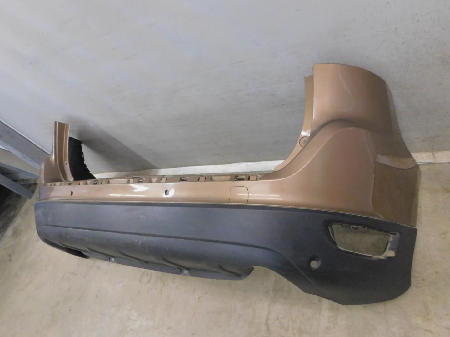 Бампер задний