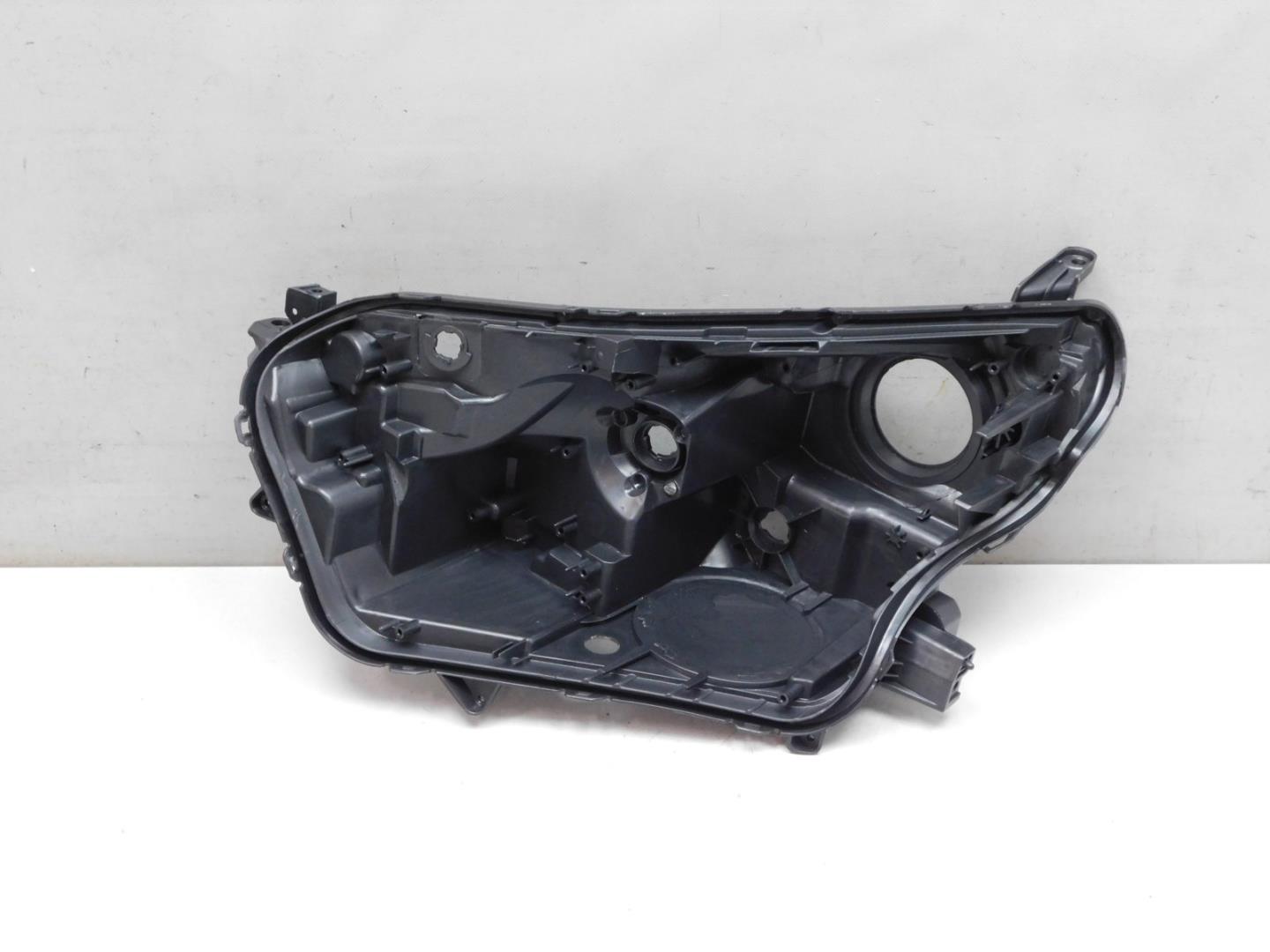 Корпус фары левой