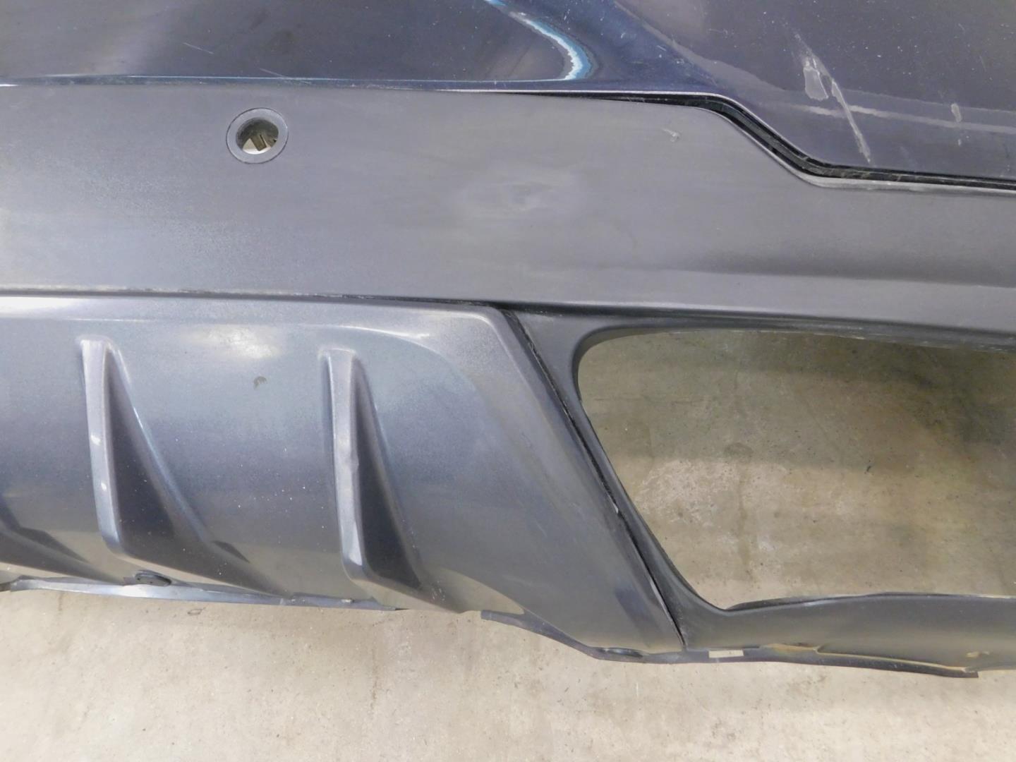 Бампер задний