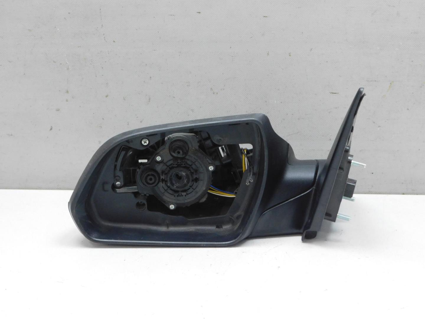 Зеркало левое электрическое