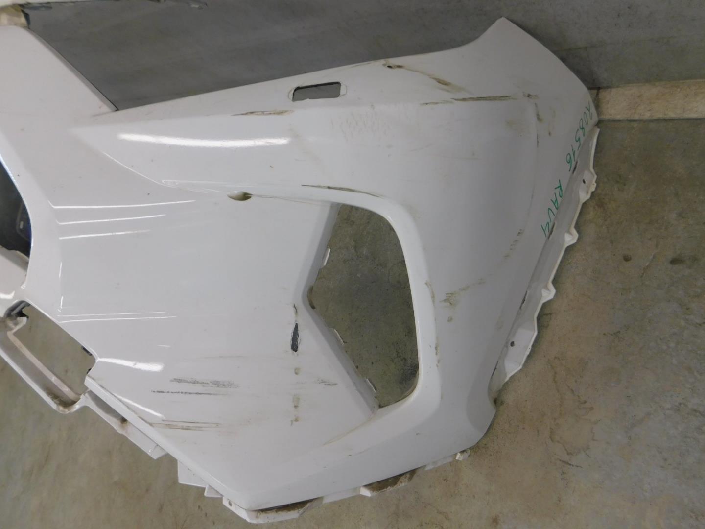 Бампер передний