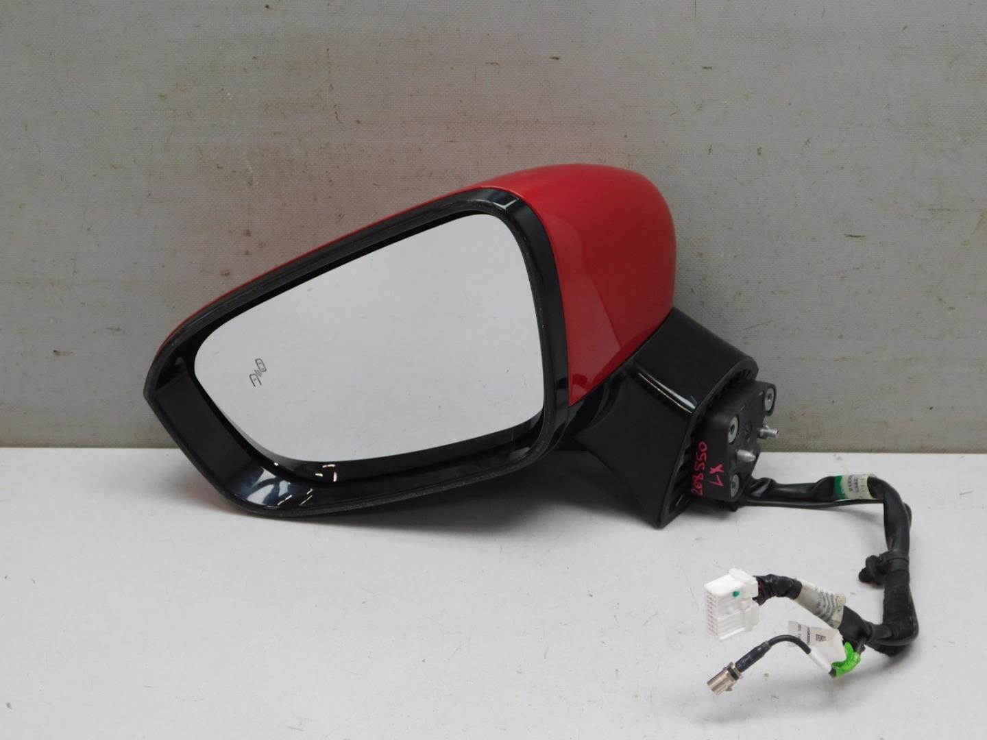 Зеркало левое электрическое