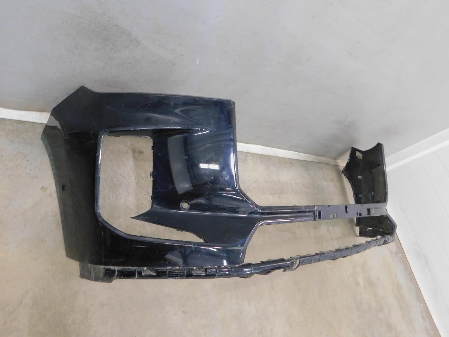 Бампер передний