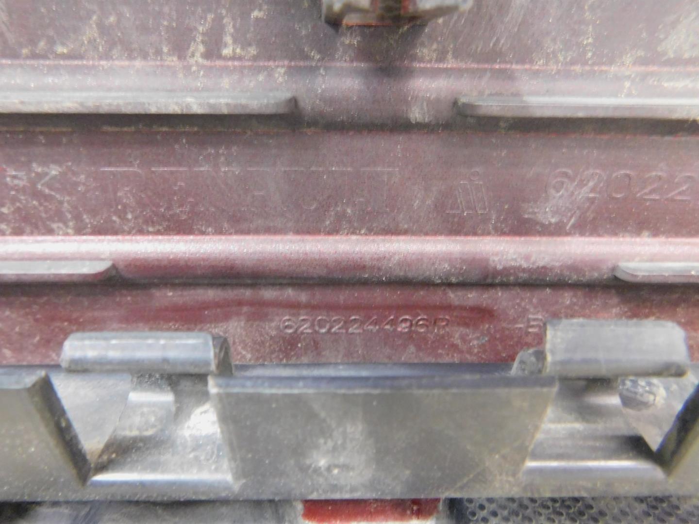 Бампер передний