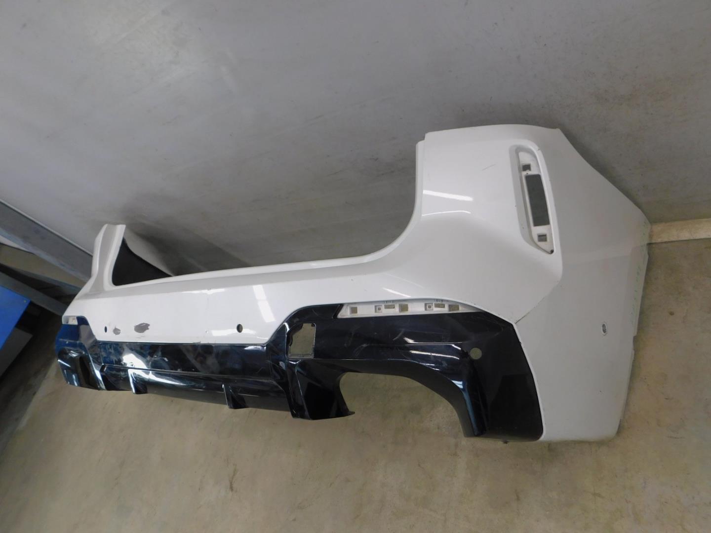 Бампер задний