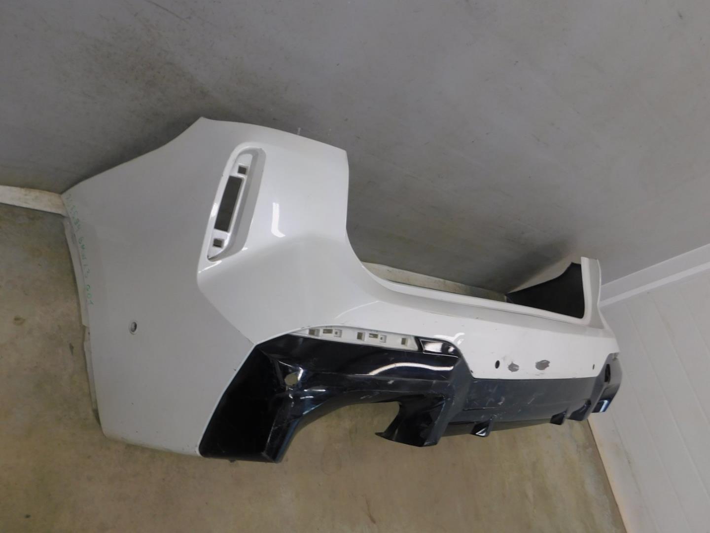 Бампер задний