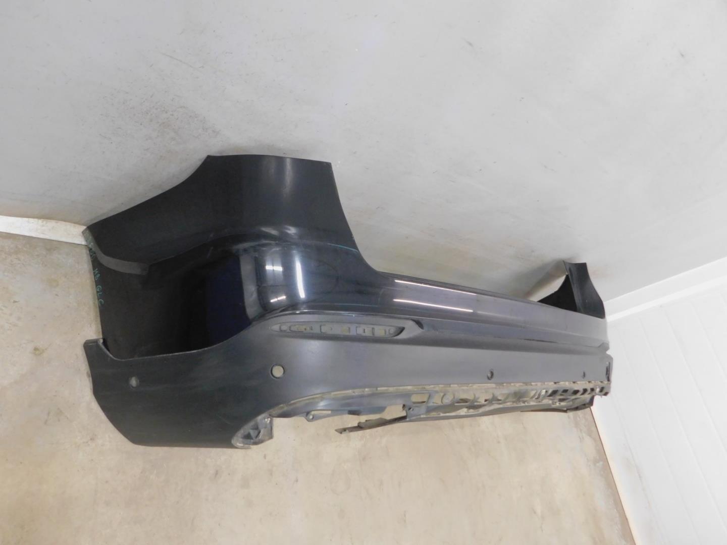 Бампер задний