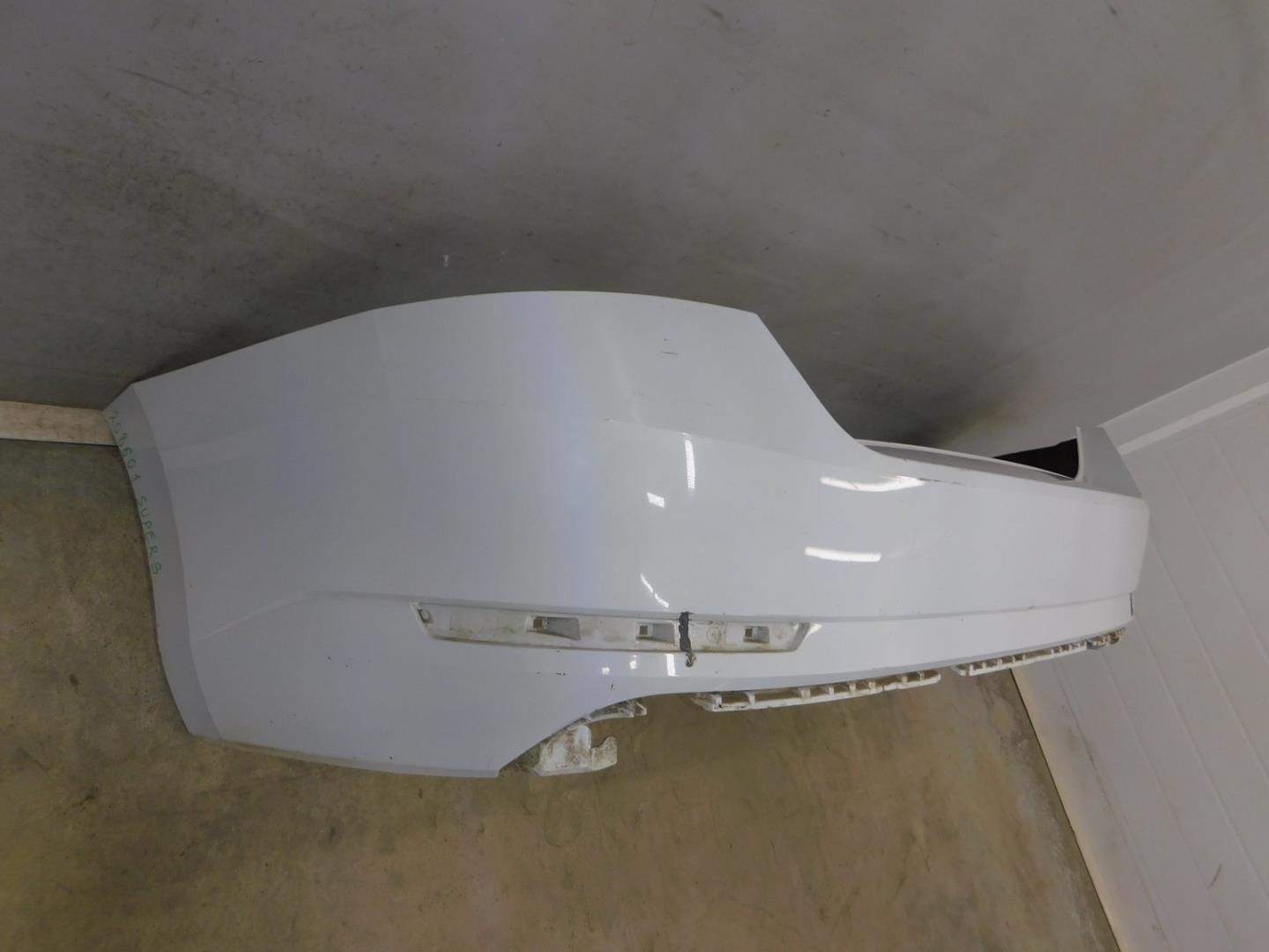 Бампер задний