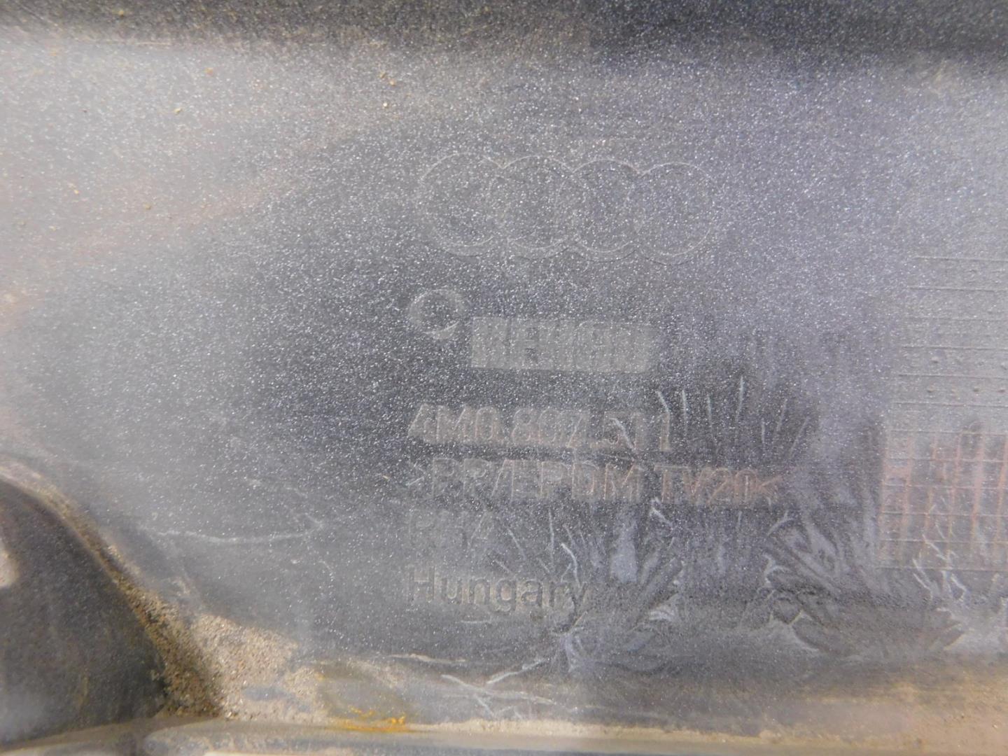 Бампер задний