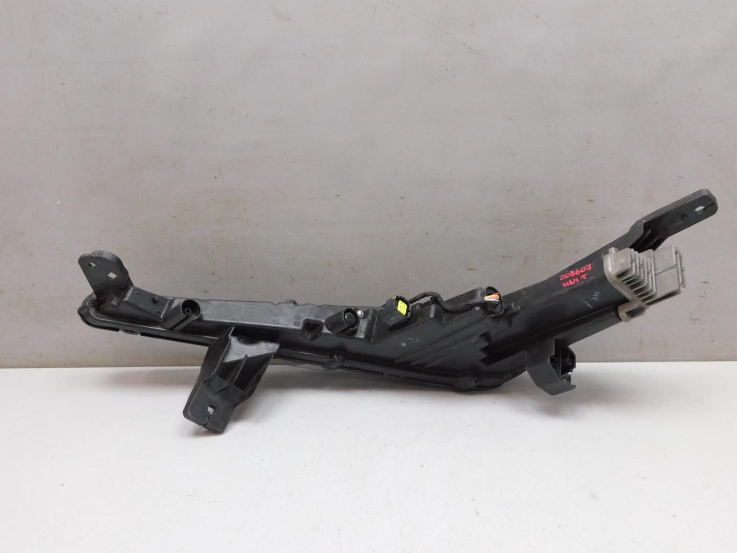 Габарит передний правый