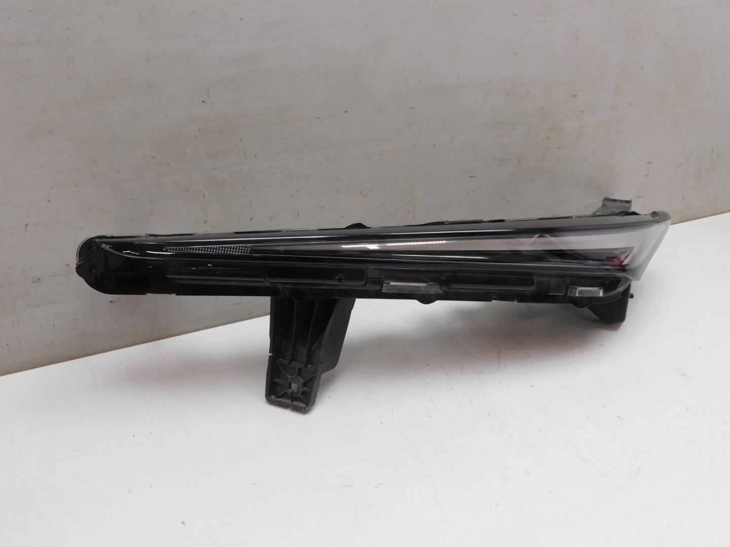 Габарит передний левый