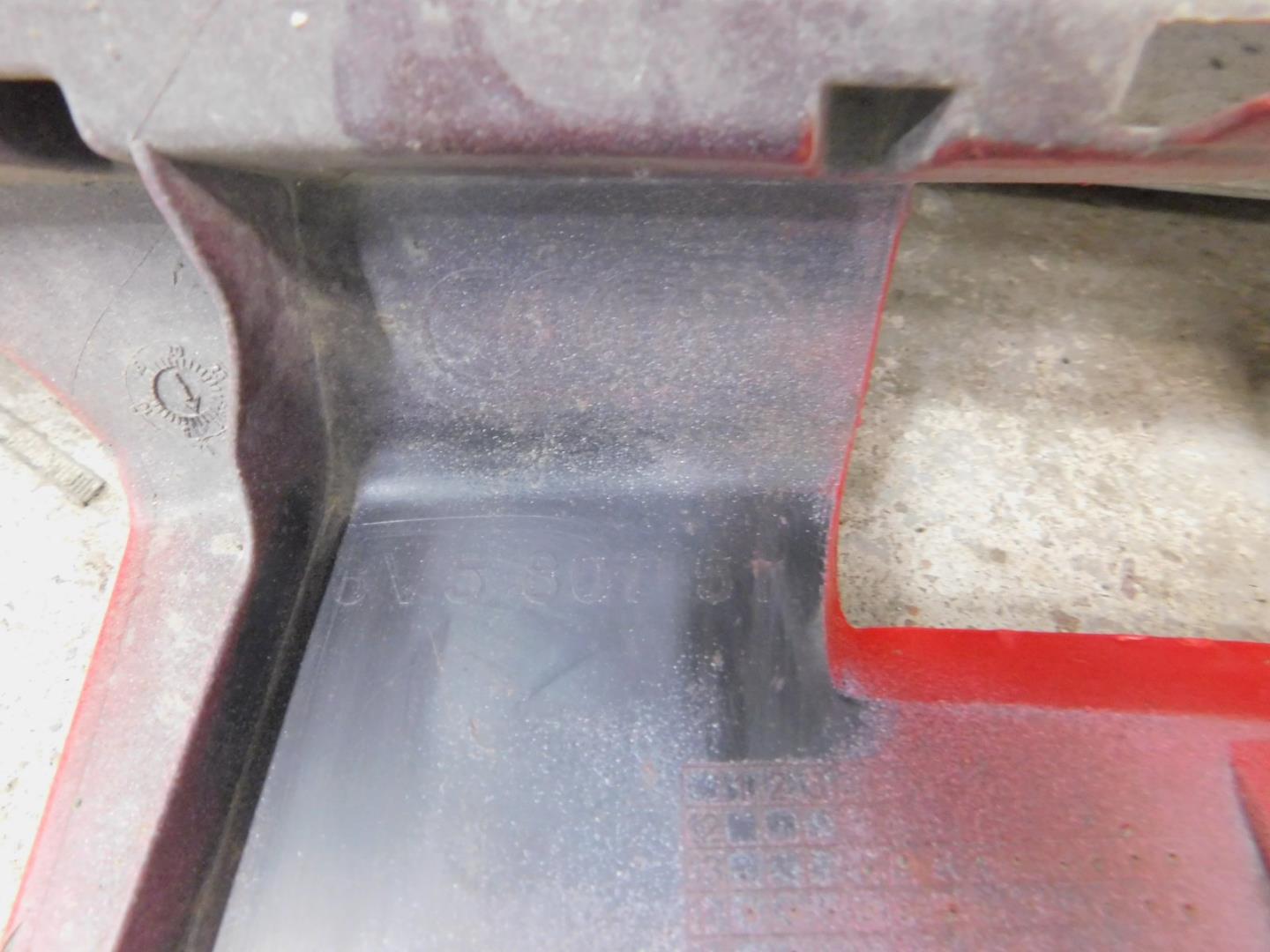 Бампер задний