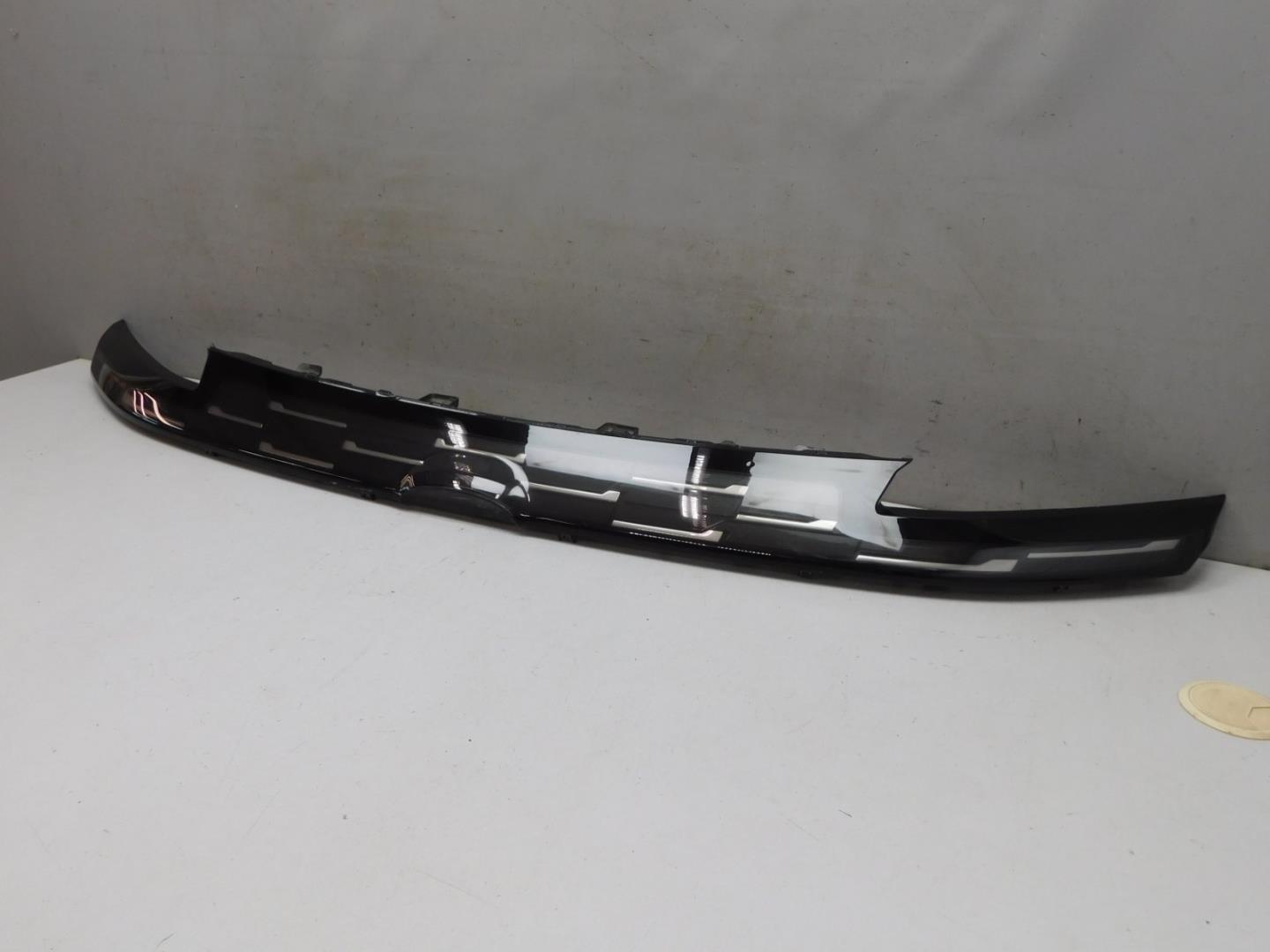 Накладка на решетку радиатора