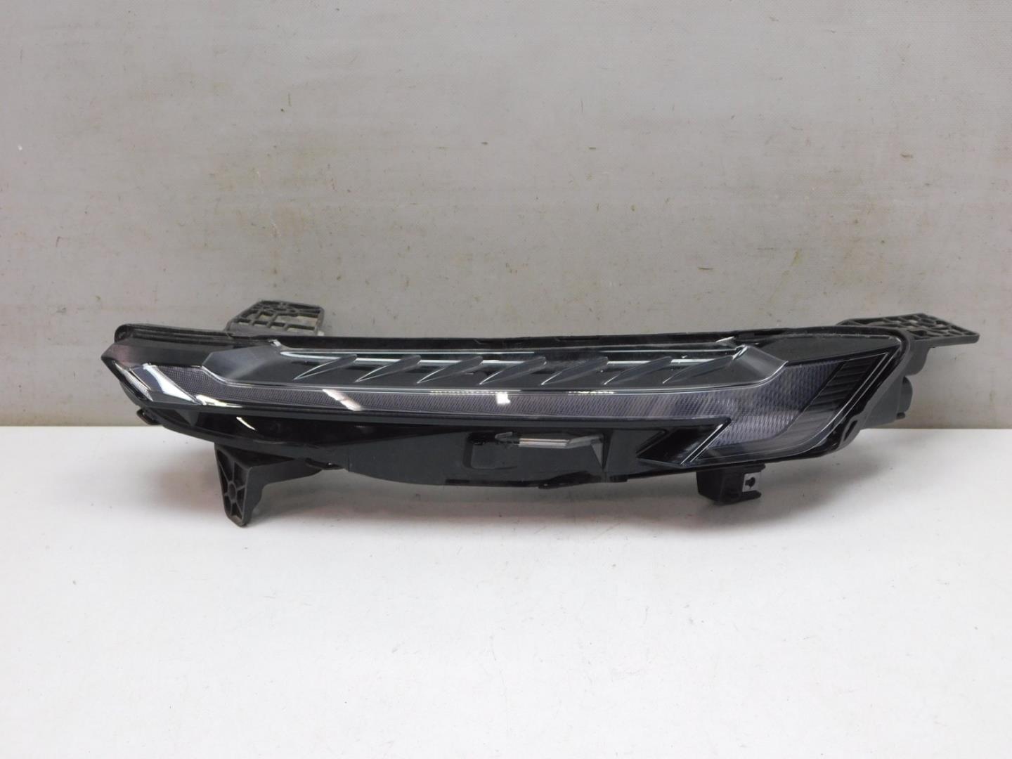 Габарит передний левый