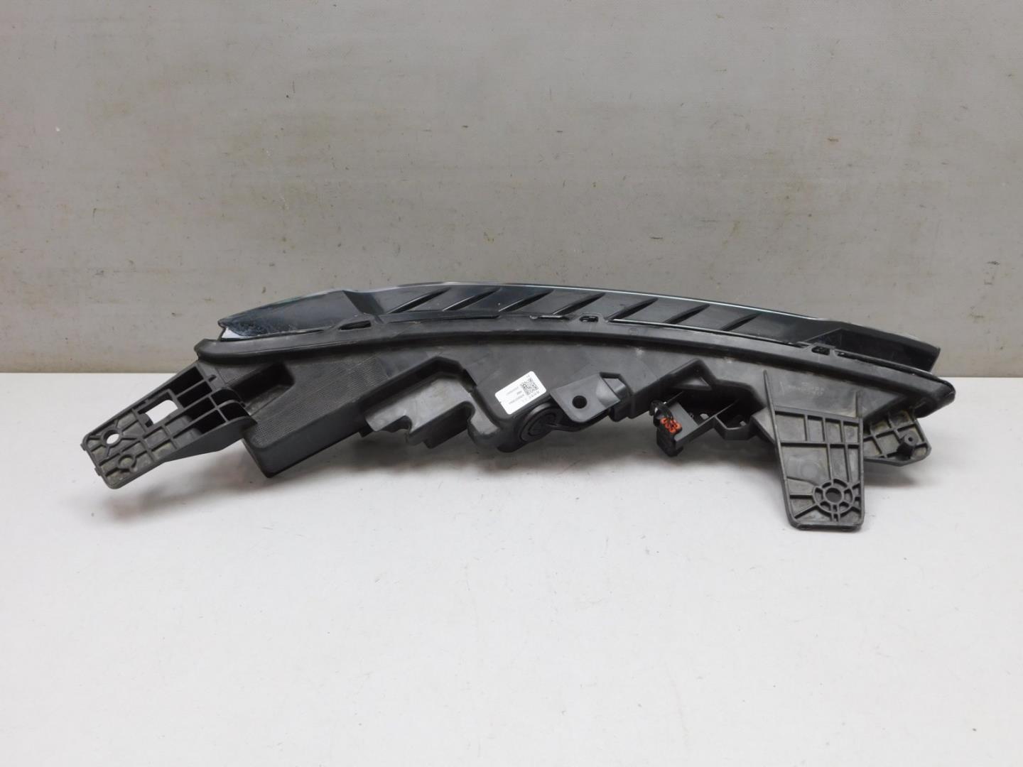 Габарит передний левый