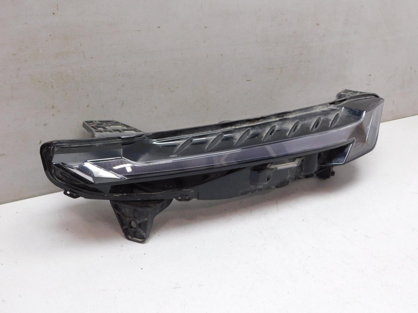 Габарит передний левый