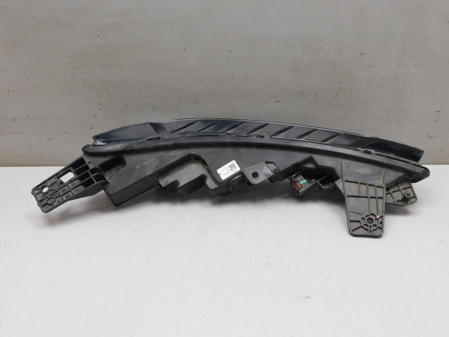 Габарит передний левый