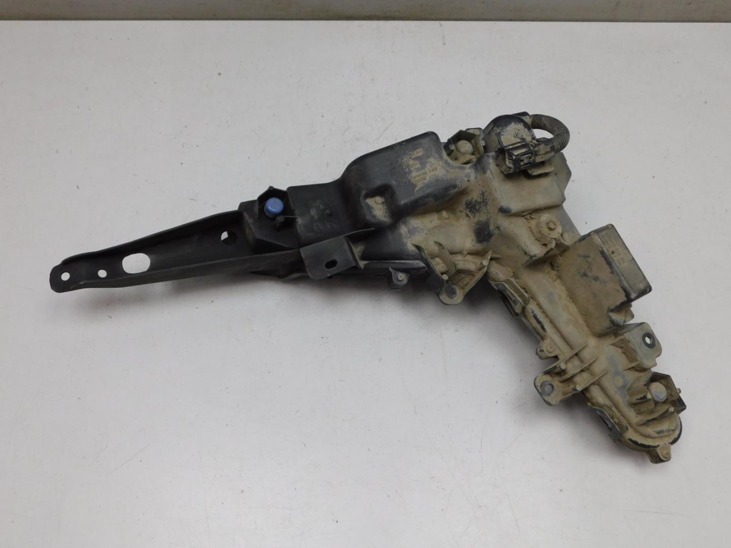 Фара противотуманная правая