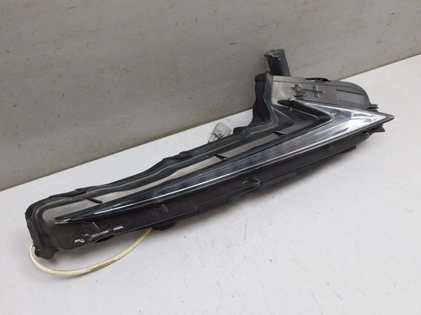 Габарит передний правый