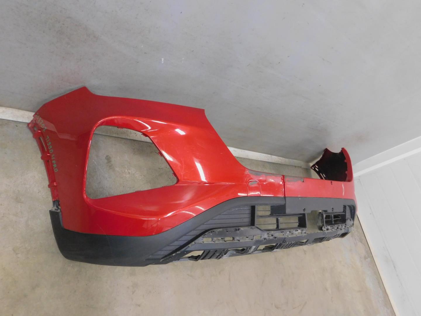 Бампер передний