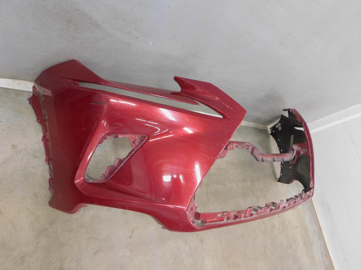 Бампер передний