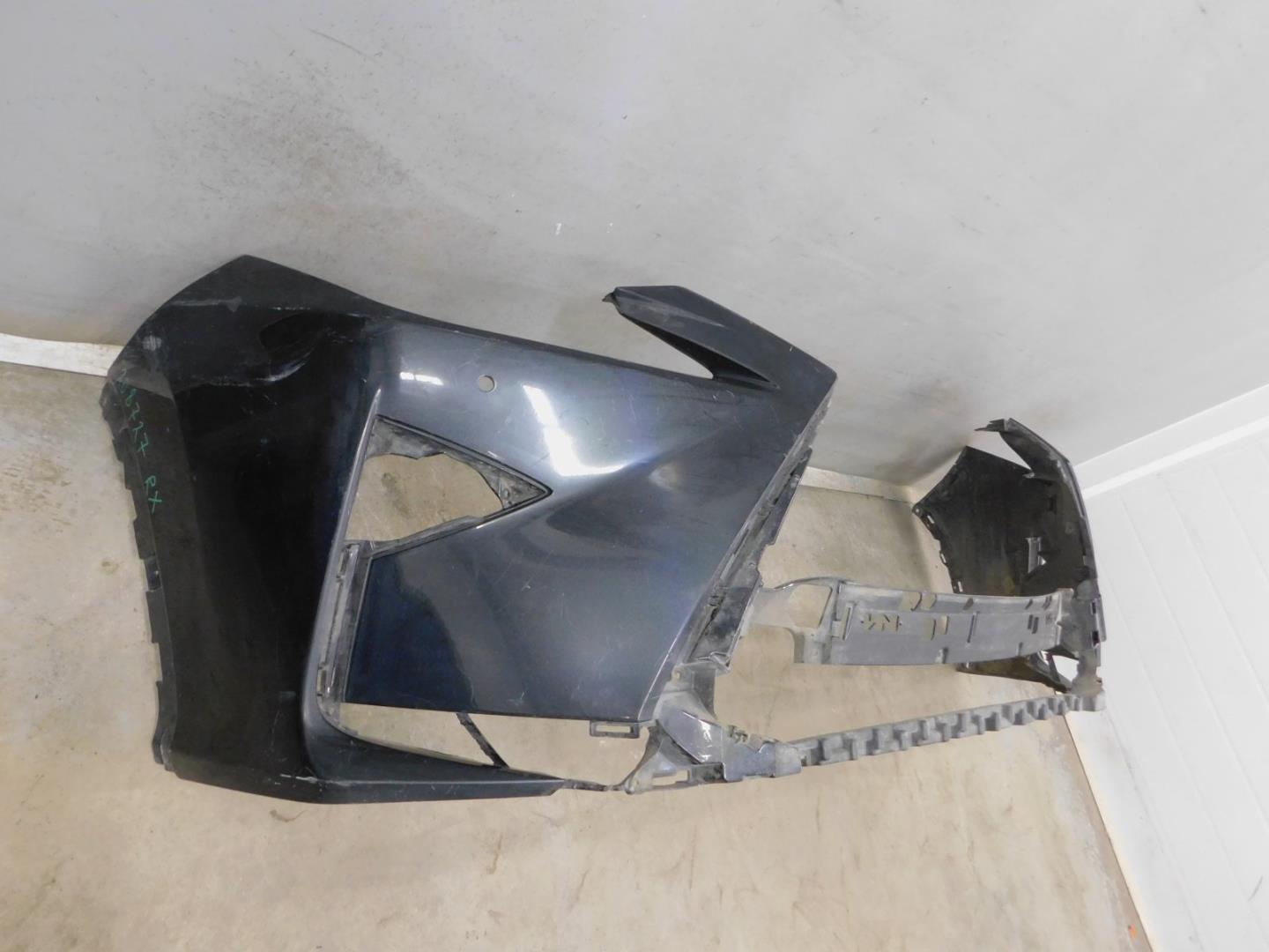 Бампер передний