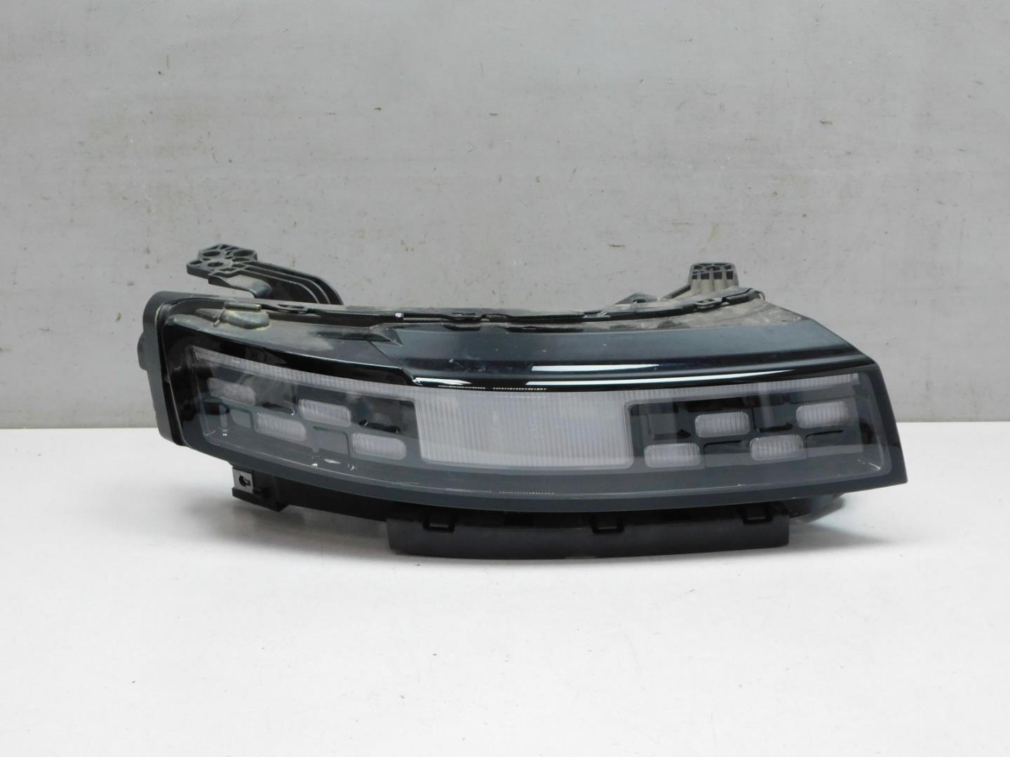 Габарит передний правый