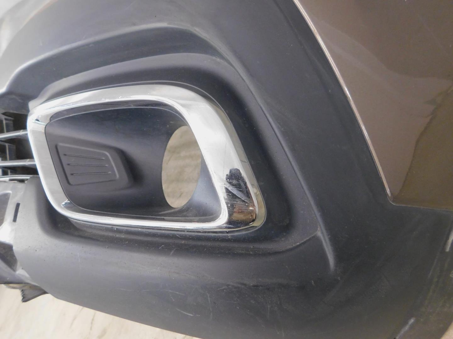 Бампер передний