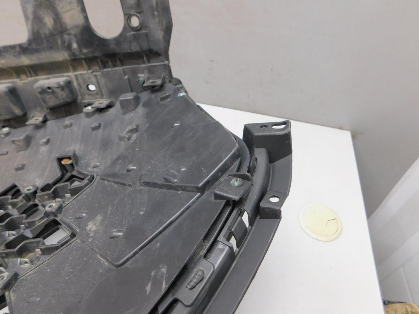 Решетка радиатора