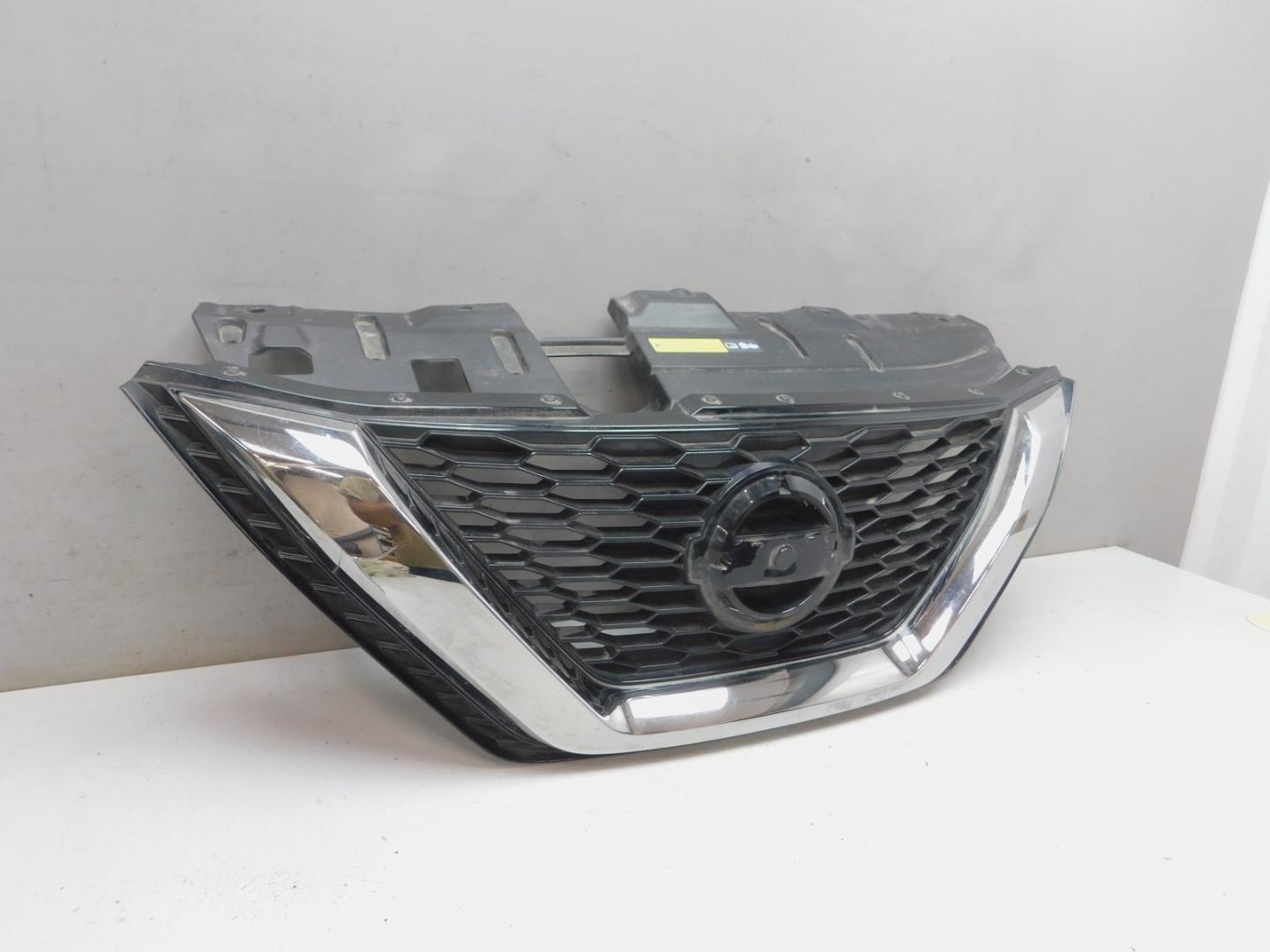 Решетка радиатора