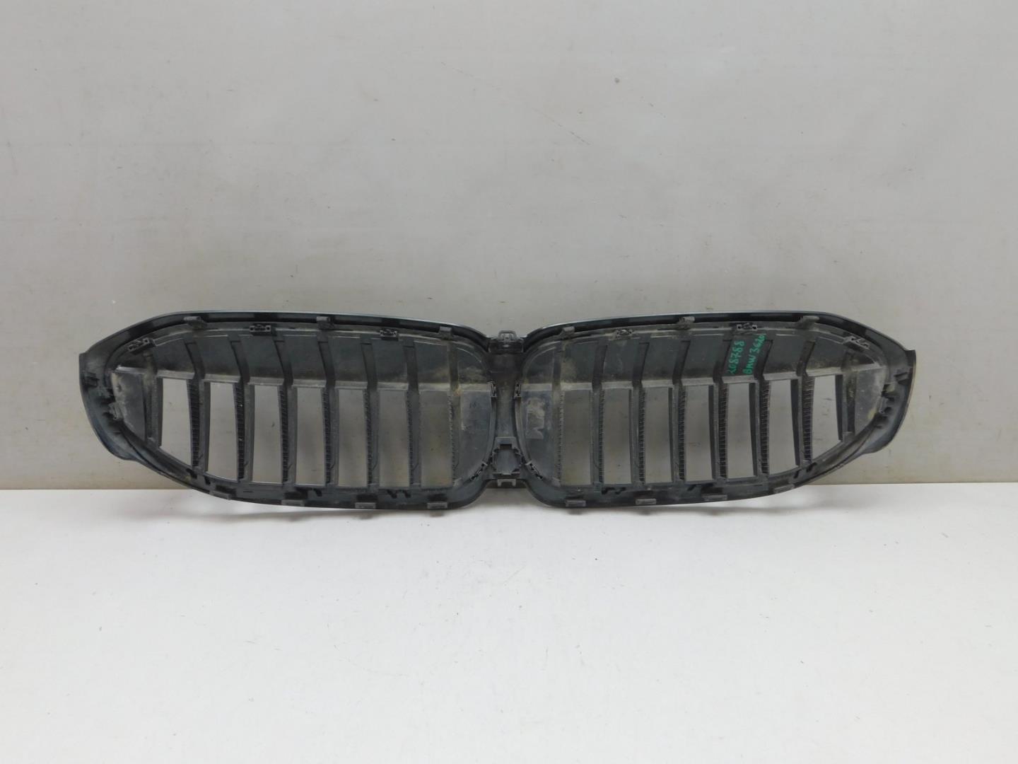 Решетка радиатора