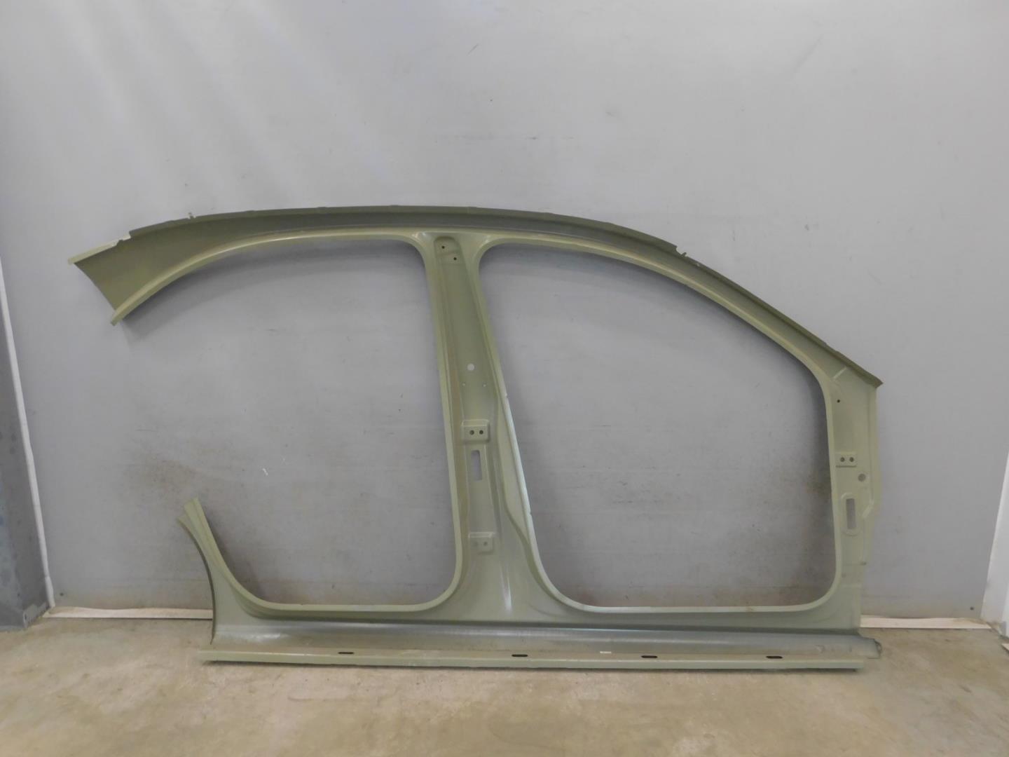 Кузовной элемент