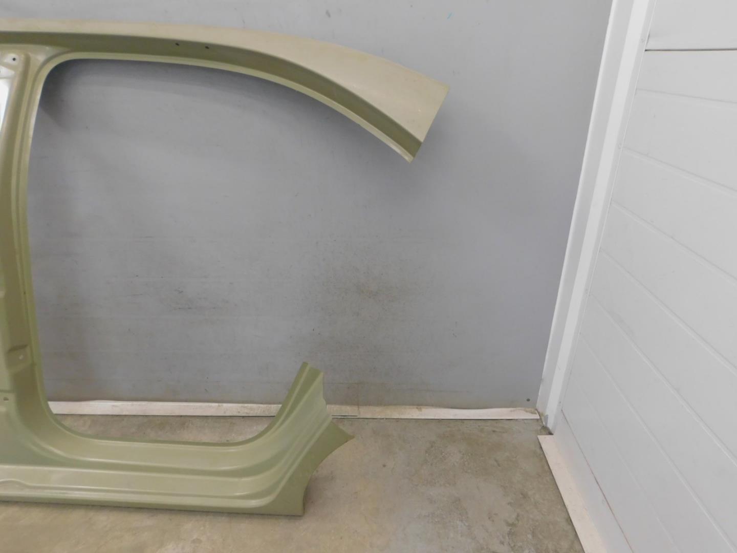 Кузовной элемент