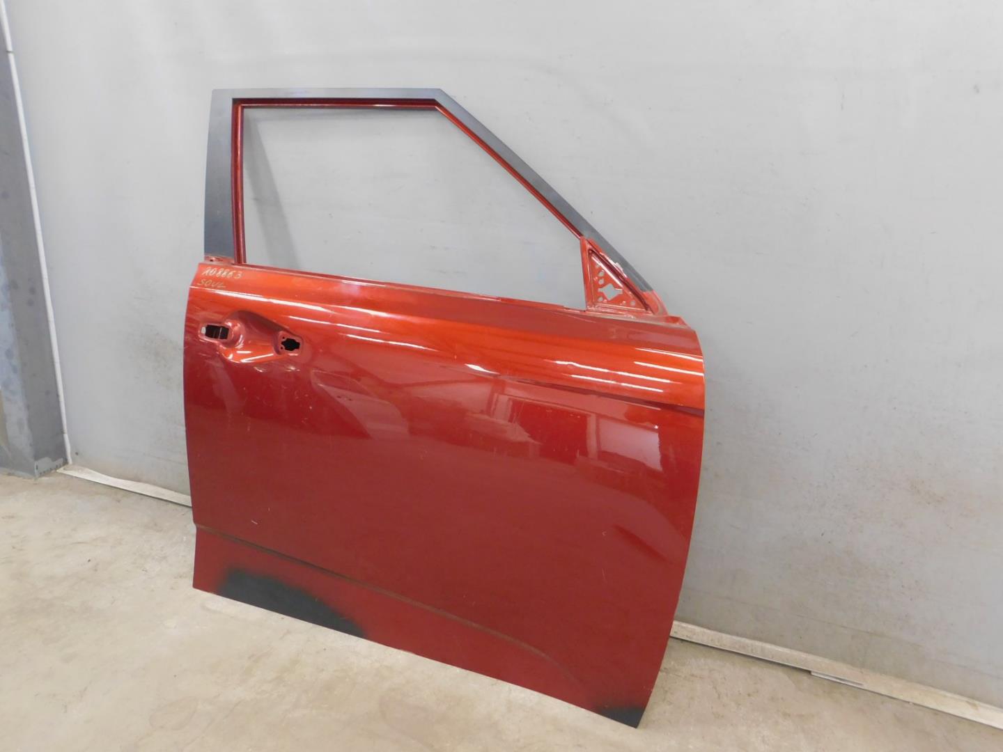 Дверь передняя правая