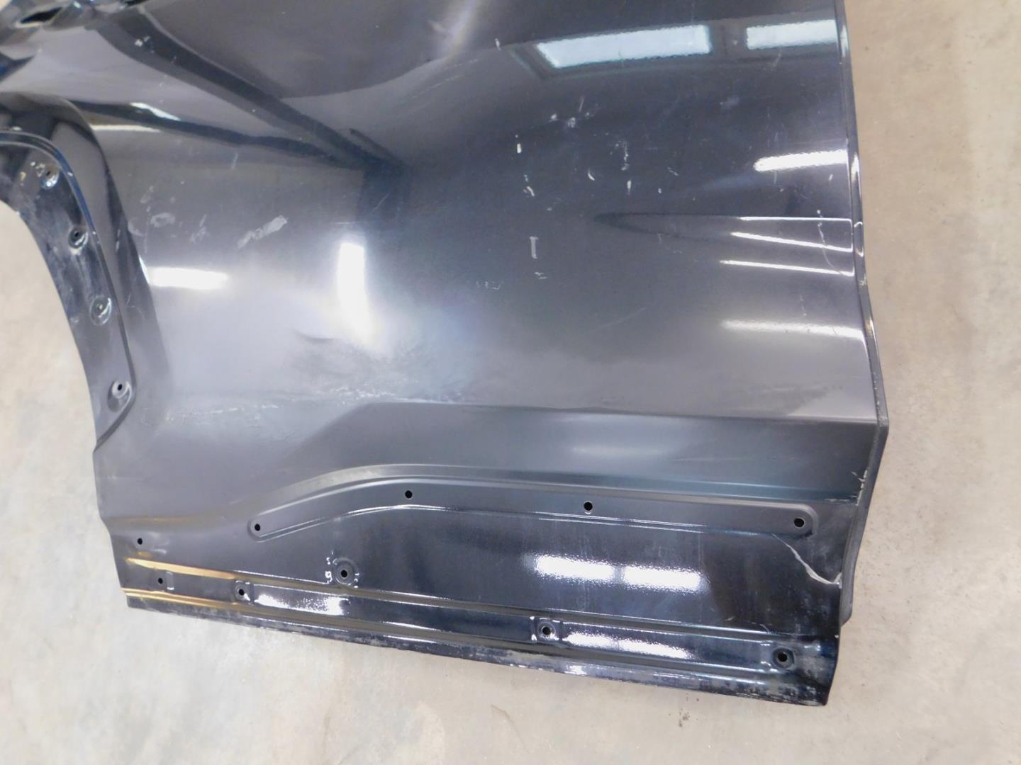 Дверь задняя правая