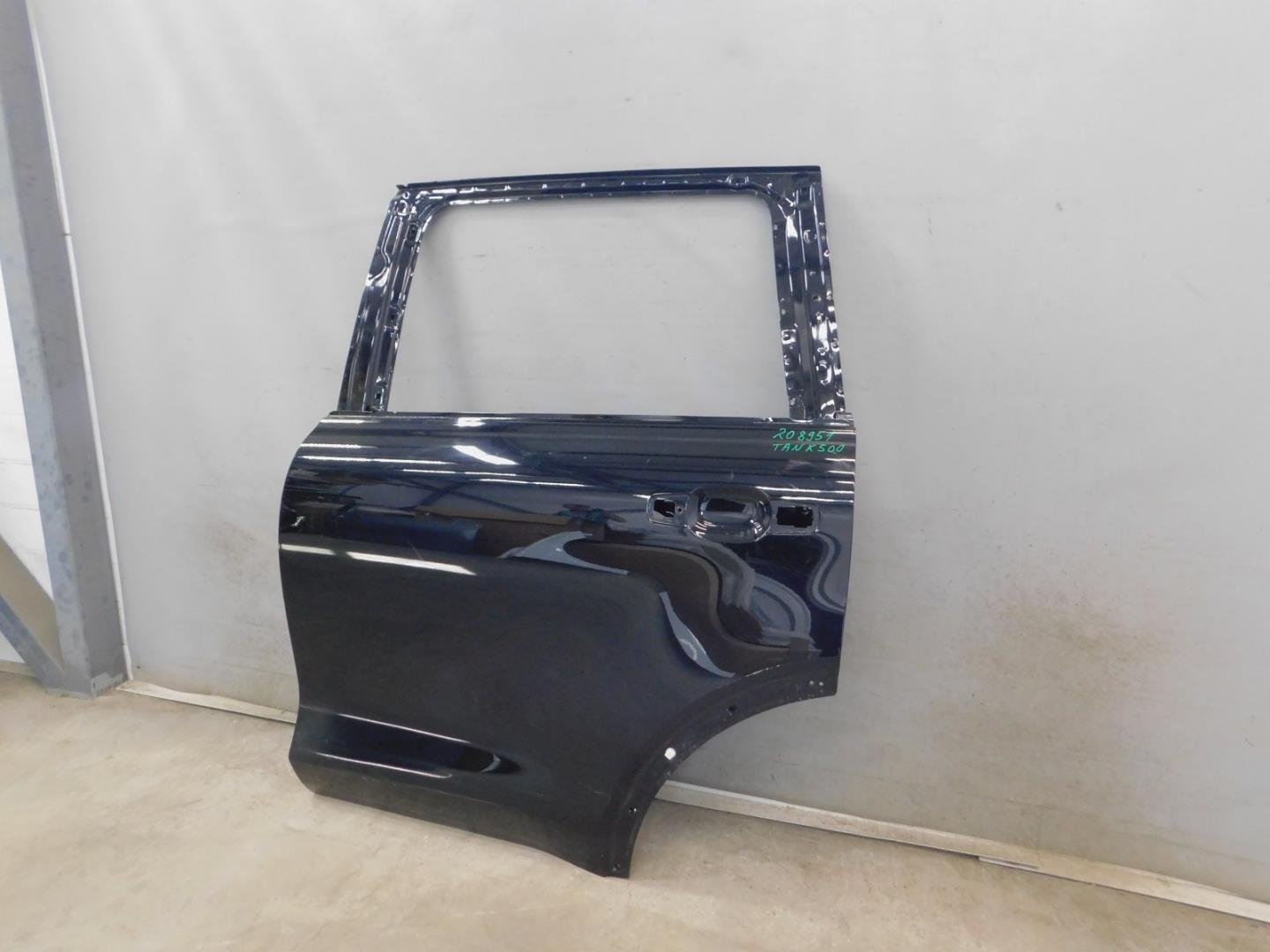 Дверь задняя левая