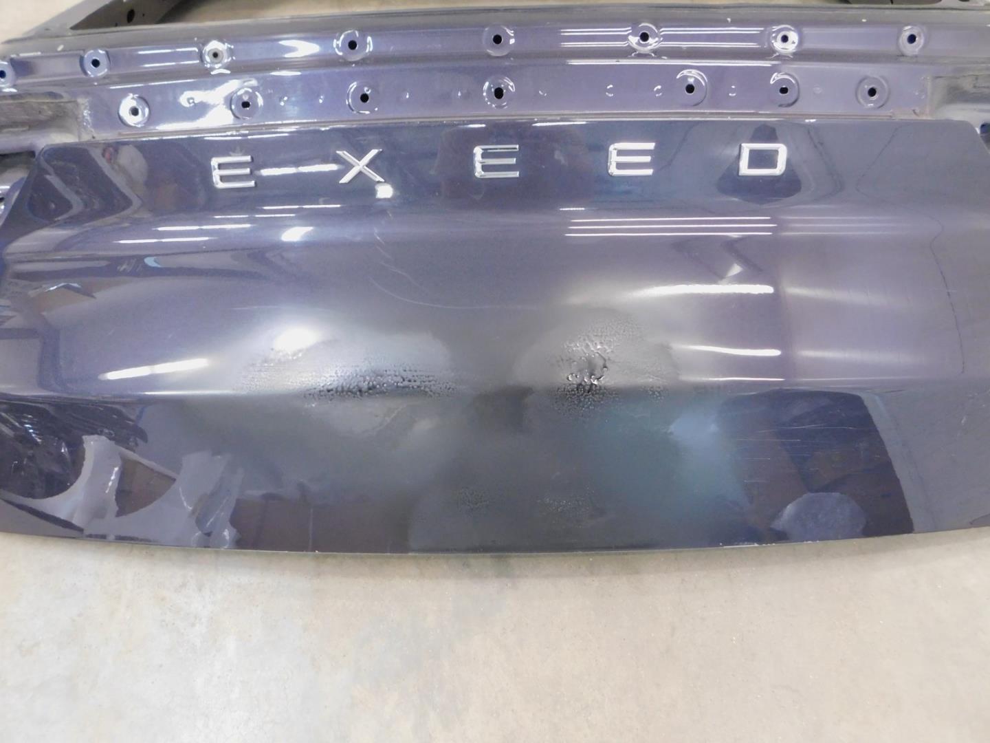 Дверь багажника