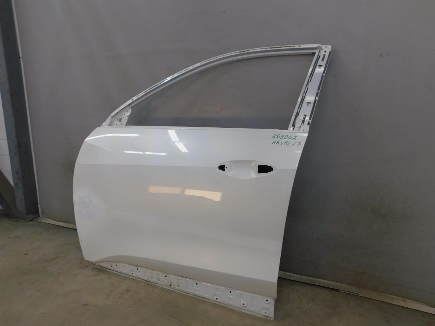 Дверь передняя левая